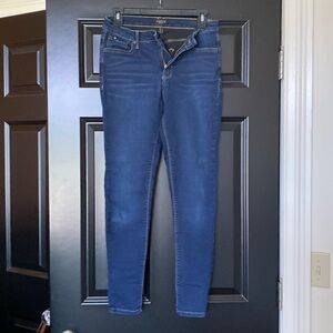 Like new. Curve appeal denim jeans